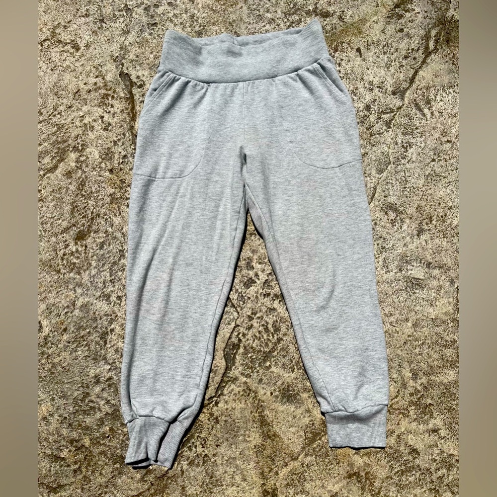 Nike Dri-Fit Gray Yoga Jogger Pant Small